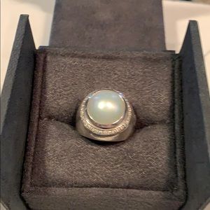 David Yurman 925 silver Mabe Pearl Diamond ring!❤️